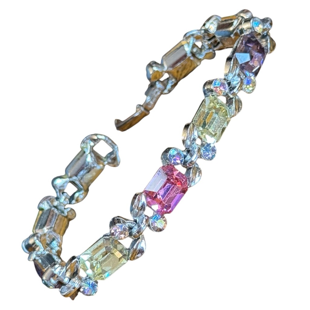 Vintage Colorful Crystal Weiss silver fancy 1950s Bracelet